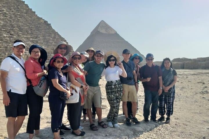 جولة لنصف يوم في أهرامات الجيزة وأبو الهول مع مرشد سياحي خاص