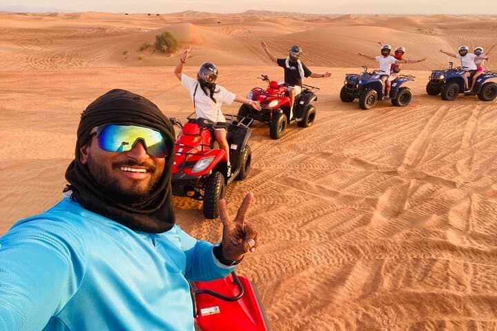 دبي ريد ديونز ATV الجمال مراقبة النجوم ومخيم الشواء في الخيمة 5