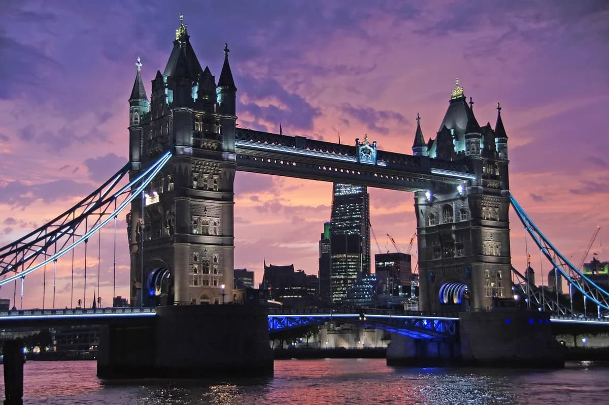 tower bridge, windows wallpaper, bridge, beautiful wallpaper, sunset, architecture, desktop backgrounds, structure, full hd wallpaper, mac wallpaper, lights, free background, free wallpaper, beau